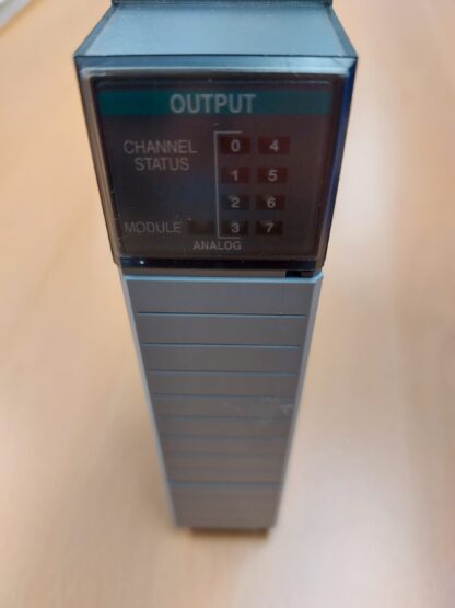 1746-NO81 Allen Bradley DIGITAL OUTPUT MODULE 8 POINT - RELAY - Image 3